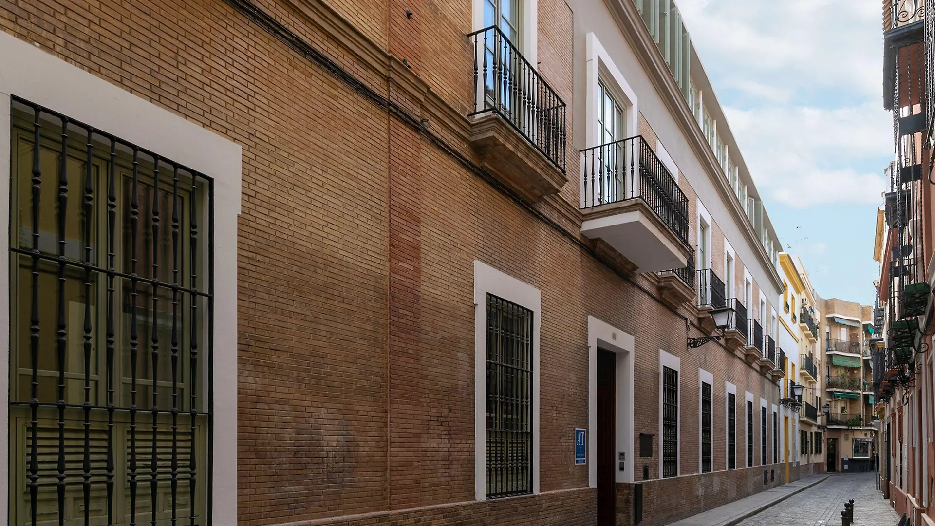 Holiday Rentals Los Salados Seville Apartment