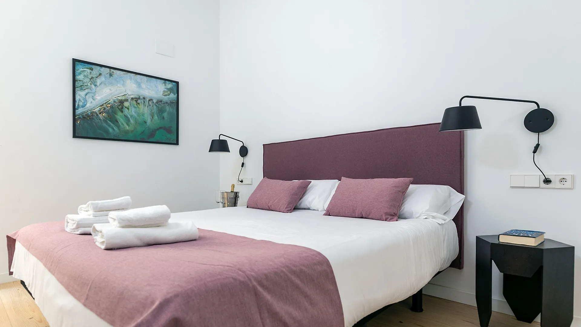 Holiday Rentals Los Salados Seville Apartment