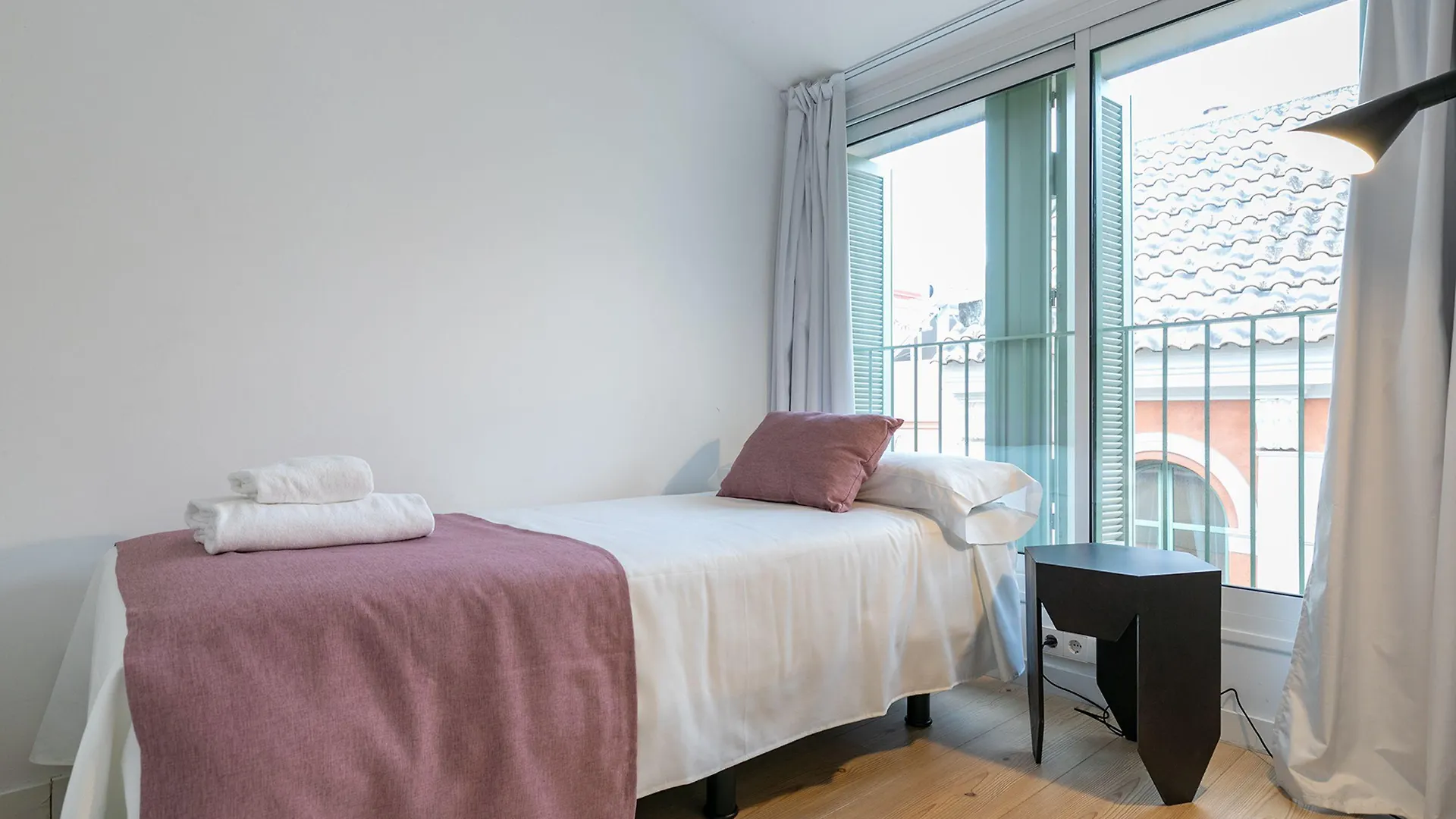 Apartment Holiday Rentals Los Salados Seville