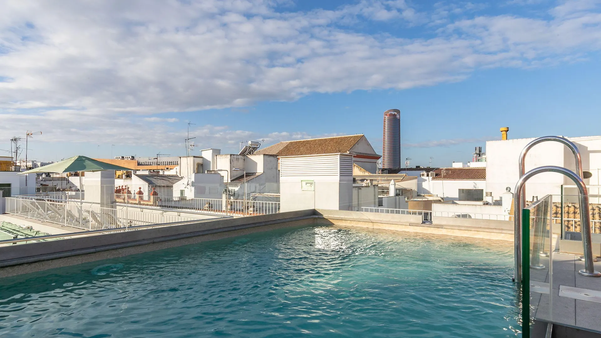 Holiday Rentals Los Salados Seville Apartment